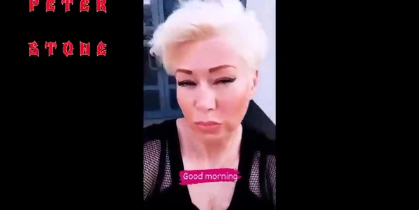 Olgun bir Moskovalı çiftin seks hayatının yeni günlükleri kamerada! Olgun bir kadının ağzında yarak ve dev bir dildoyla ateşli sikiş!