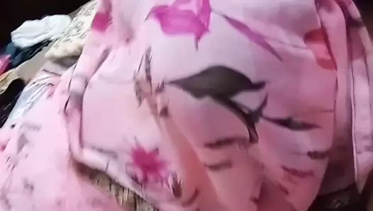 göğüslerime dokun