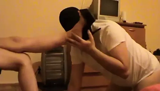 Metresi bir sandalyede