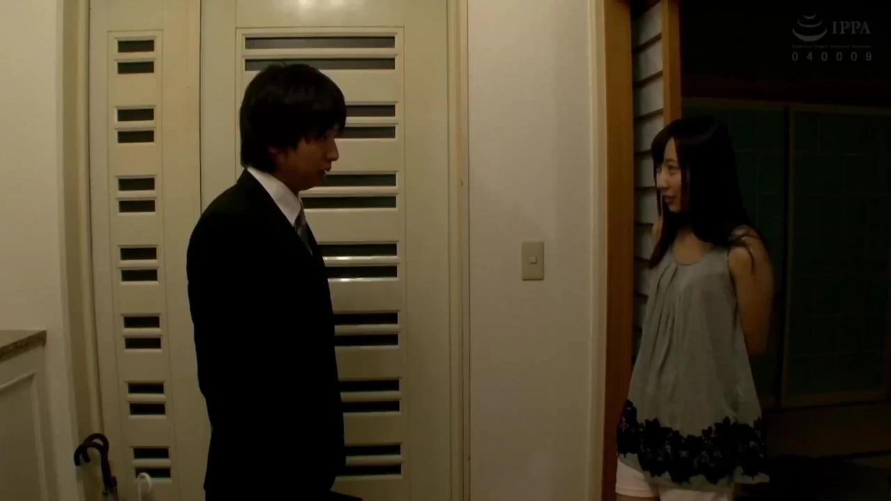 मेरे पति के सामने चुदाई - मुझे मेरे पूर्व प्रेमी ने ब्लैकमेल किया ... 2