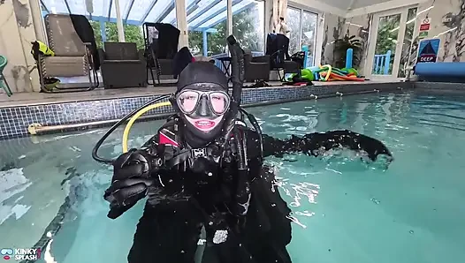 Tam Scuba Gear'da sualtı hakimiyeti