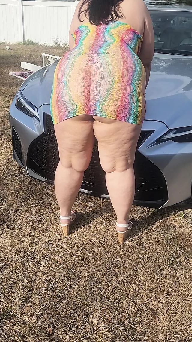 Gökkuşağı elbisem