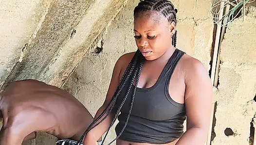 Bu amcık damlatıyor