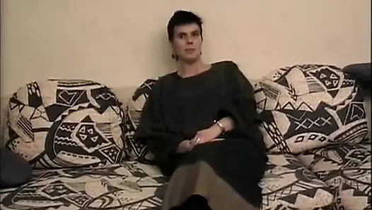 Komşu azgın sürtükler amatör porno videoları çekiyor 90'ların cilt 4