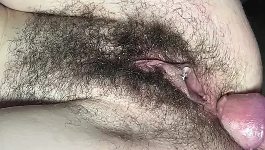 An incredibly squirting babe!!!!!