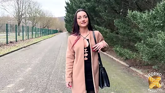 Angela, seks tanrıçası, üçlü seks seviyor