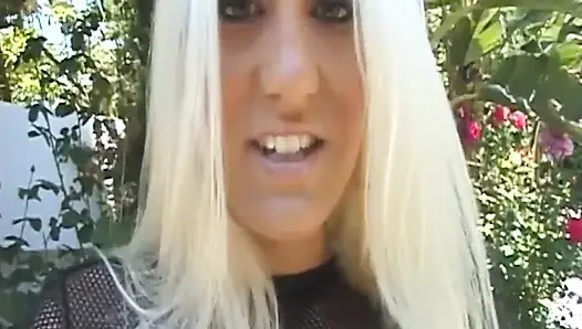 File çoraplı sarışın hatun derin anal