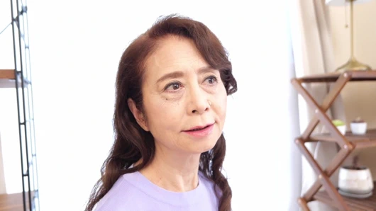 Masae - o birçok sorunu olan yaşlı bir kadın! 70 yaşına ulaştıktan sonra bu belgeselde yer almaya karar verdi!