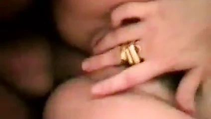 Emanuelle, eros tarafından sodomize edilir (satanika tarafından)