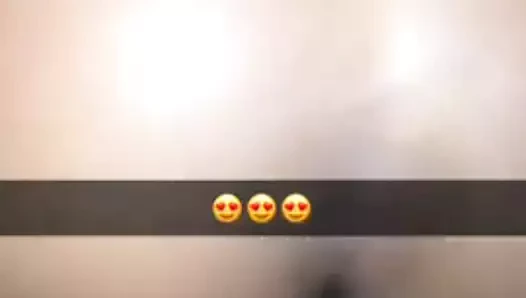 Je baise bien cette salope son gros cul