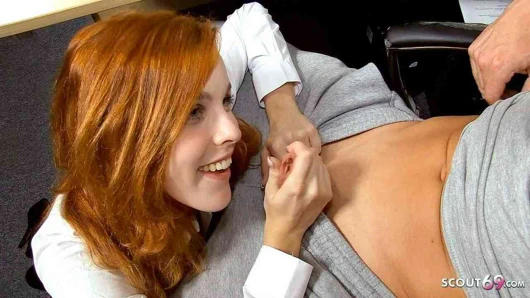 Nymphomaniac ginger genç amarna baştan büyük çük için raw sikme