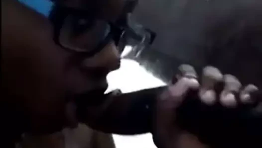 Asosyal bir emme yarım yamalak