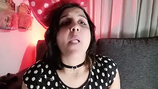 Baloncuk pisliği yapıyor - minnie kıyafeti - tavşan tezgahçı