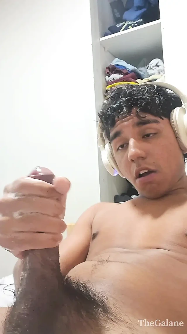 Pumping my milk the way I like it so much