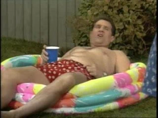 Christina applegate ve zıplayan göğüsleri!