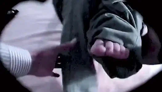 Tıraş edilmiş orospu sperma göğüsleri alıyor