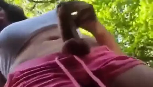 Açık havada, taze bir masturbasyon ve rüzgarlı bir attırma için daha iyidir