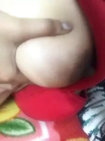 sadece göğüsler