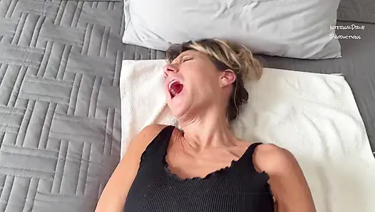 Mastürbasyon Sahnesini Filme Alıyorum Videograficiden Beni Götten Sikmesini Istiyorum.