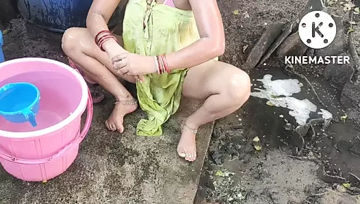 Anita'nın ateşli ve seksi göğüsleri