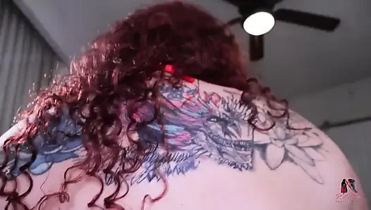 Dövmeli PAWG Sürtük Bakış açısı