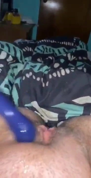 parmak benim KEDİ ve çiş