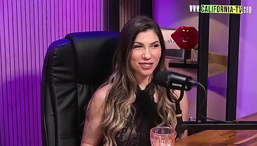 Latin ateşli Alexia Dhein ile podcast