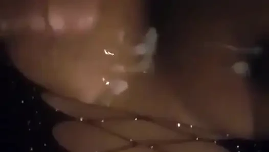 Yiyici arkadaşından tüm sütleri istediği an