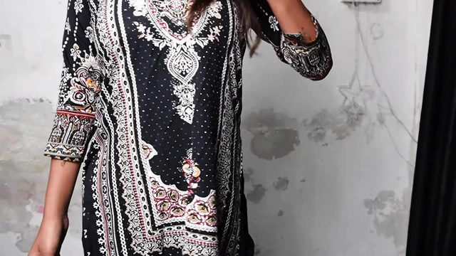 Üvey oğlum gelene kadar amımı yaladı.