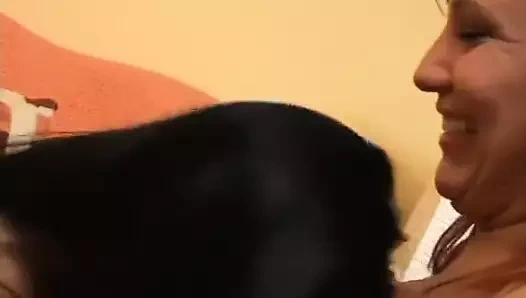 Asya beyaz lezbiyen seks