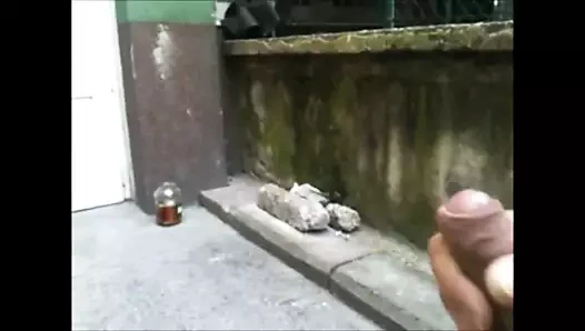 Derleme yüze boşalma ağzına boşalma