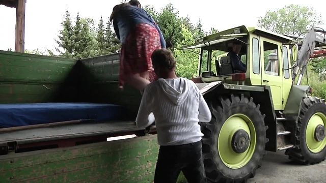 köylü kadınların çiftliği