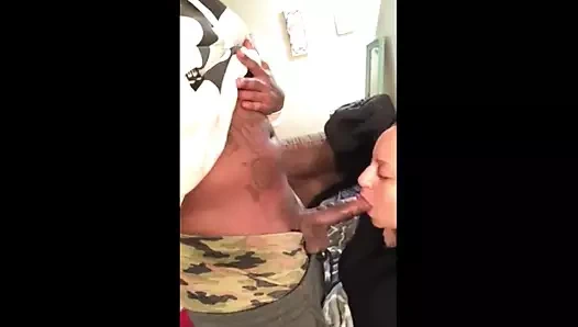 Latin harika kafa becerileri sergiliyor