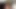 Busty kuzgun slurping ve gagging üzerinde büyük musluklar