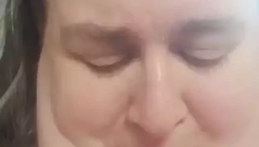 Bayan tuzlu bir yük sahiptir