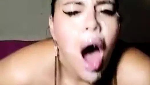 Bununla krema ister misin?