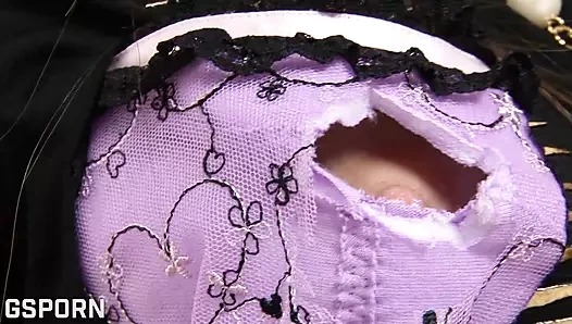 Kesilmiş külotlu ve döllü seksi Japon genç kızla jav seks