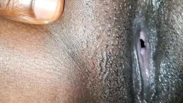 O tatlı, lezzetli amcığın içine boşaldım