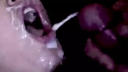 Yüzümü ateşli dölle boğ 10