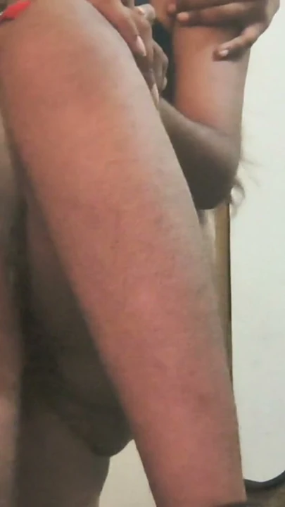 INDIAN DESI GIRLFRIEND MMS AYAKTA POZİSYONDA SERT SİKİŞ | Clip 1