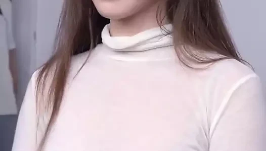 Hyosung ve transparan sutyeni