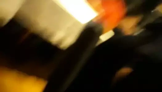 Cavala com vestido colado