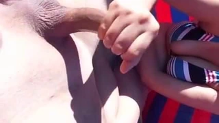 birkaç plaj handjob