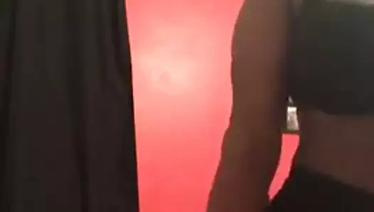 Sutyenli kız selfie çekiyor