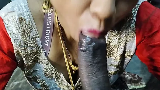 Bu adamın ev sahibini sert sikişini izle