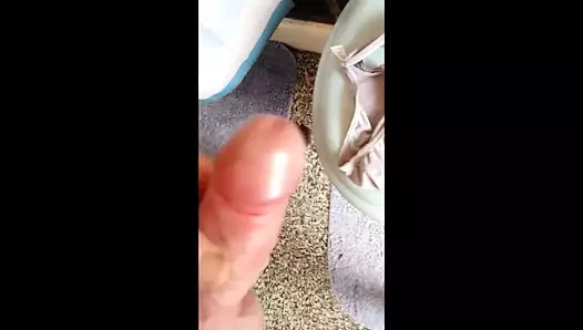 Kız kardeşimin külotuna boşalmak