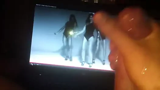 beyonce tek bayanlar için okşayarak
