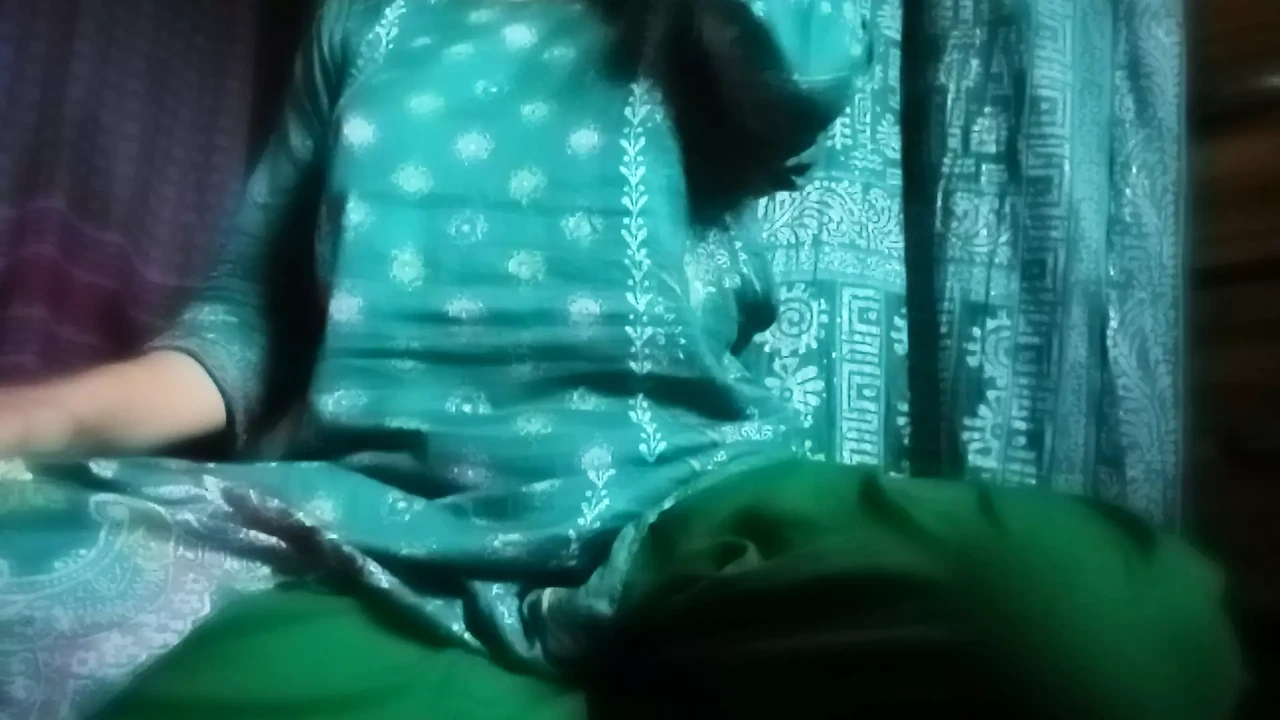 Bhabi Home Video Call Service Give Me Show Boobs And pussy Cute Hot Your Priya Full Show HD