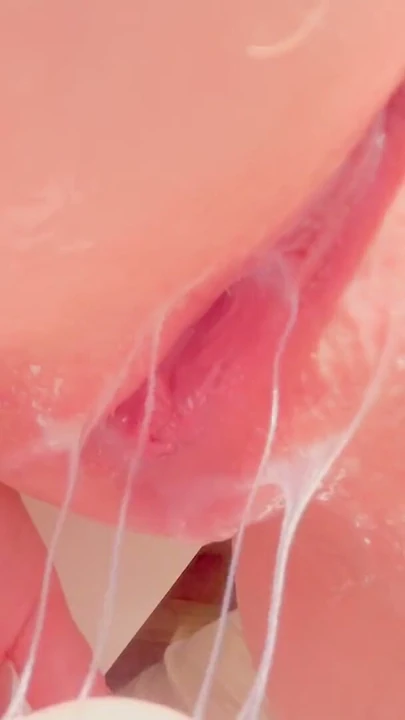 Pembe Sulu Islak Amım Sikilmeyi Özlüyor | Bölüm 2