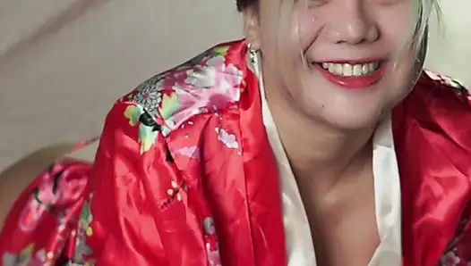 Hayranlarım sikiş makinemi kontrol ederken blastoise lego inşa ediyor - gooner gabbi yıkılıyor